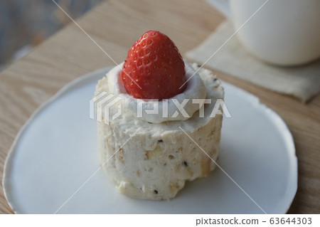 草莓蛋糕 草莓蛋糕 63644303