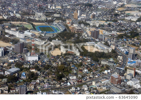 下關山市上空的下關市鳥瞰圖 下關山市上空的下關市鳥瞰圖 63645090