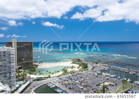 [Hawaii image] Hawaii beach and blue sky 63653567