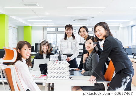 辦公室女商人 辦公室女商人 63657467