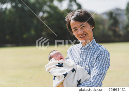 Day 10 10 days after birth Day 10 10 days after birth 63665481