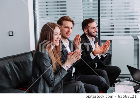 Business people clap their hands, congratulations and appreciation of the concept Business people clap their hands, congratulations and appreciation of the concept 63668121
