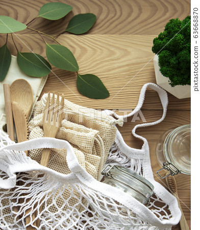 Mesh bag, cotton bags and glass jars Mesh bag, cotton bags and glass jars 63668870