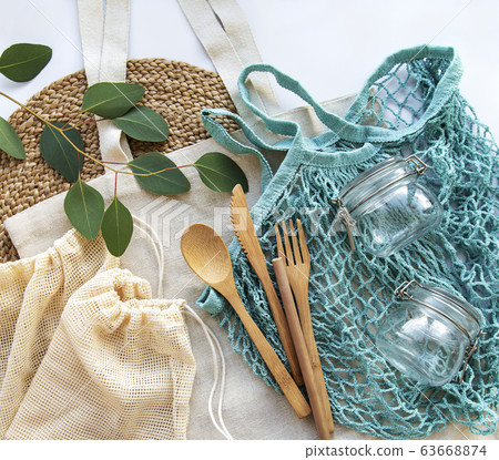 Mesh bag, cotton bags and glass jars 63668874