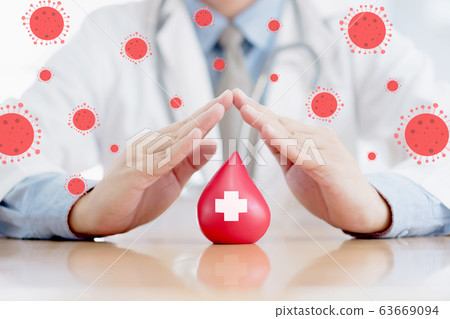 Doctor hands protracted a red blood for anti Doctor hands protracted a red blood for anti 63669094