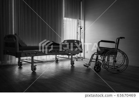 Black and white images in a depressed atmosphere, 63670469