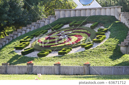 Timisoara Floral Clock 63671712