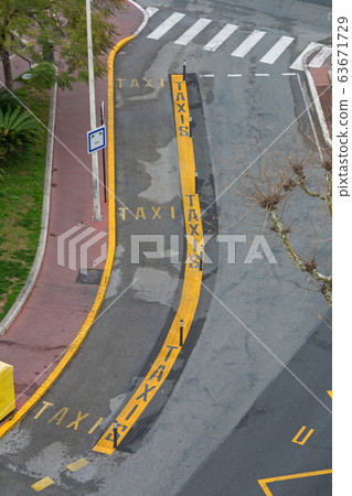 Taxi Street 63671729
