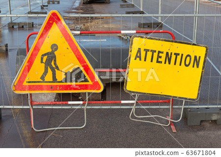 Attention Sign 63671804