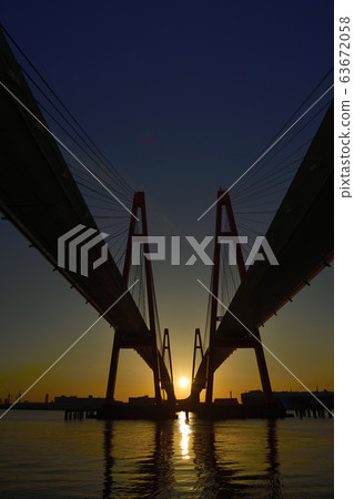 Sunrise from the Meisho Nishi Ohashi Bridge 63672058