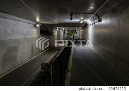 Underpass at night without people 63674235