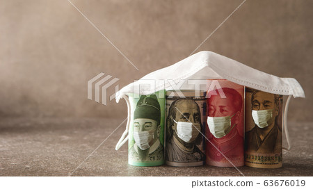 附有面具的鈔票企業形象 附有面具的鈔票企業形象 63676019