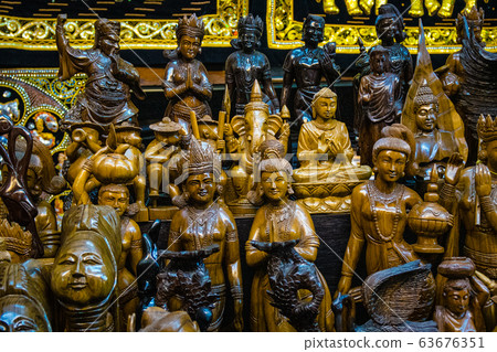 Wood carving Buddha Wood carving Buddha 63676351