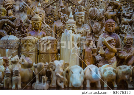 Wood carving Buddha Wood carving Buddha 63676353