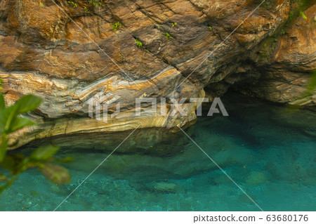 台灣，岩壁，溪流，台湾、岩壁、小川、Taiwan, rock wall, stream, 63680176
