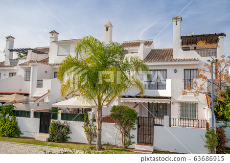 white villas for rent during the tourist season white villas for rent during the tourist season 63686915