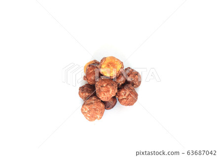 dried toasted hazelnuts produced by pastry 63687042