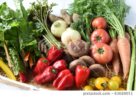 Vegetables Vegetables 63689051