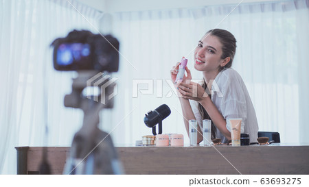 Cute artist of woman beauty vlogger or blogger Cute artist of woman beauty vlogger or blogger 63693275