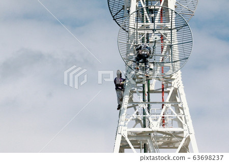 空中工作 空中工作 63698237