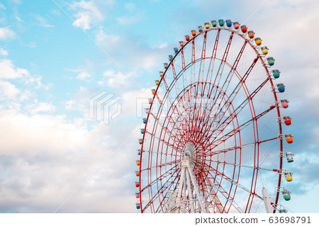 Odaiba Ferris wheel in Tokyo, Japan 63698791