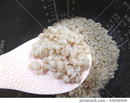 電飯鍋煮的年糕 電飯鍋煮的年糕 63698994