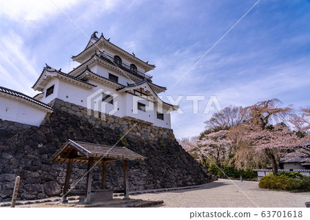 Miyagi Prefecture Shiroishi Castle in Spring Restored castle tower 63701618