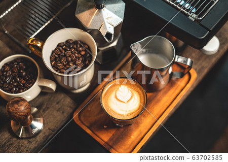 Coffee-Make coffee from the machine at home,Coffee 63702585