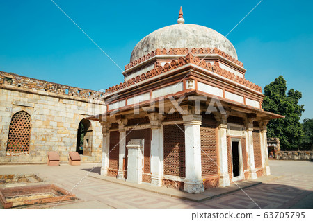 Qutub Minar ancient ruins in Delhi, India 63705795
