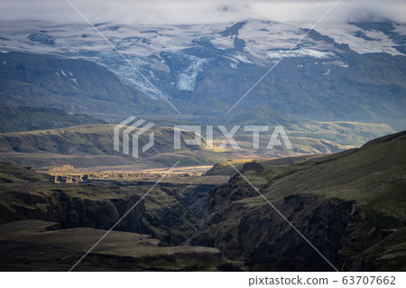 Markarfljotsgljufur canyon on the Laugavegur hiking trail in Iceland Markarfljotsgljufur canyon on the Laugavegur hiking trail in Iceland 63707662