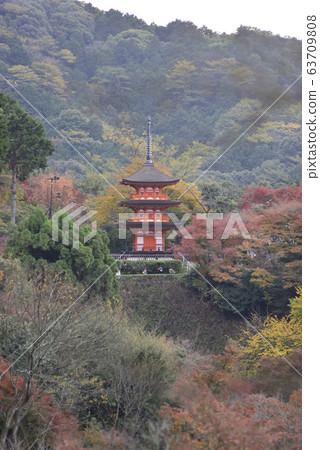 Tower of Kiyomizu Town of Kanazawa Tower of Kiyomizu Town of Kanazawa 63709808