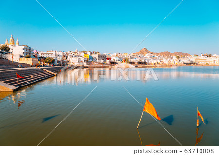 Pushkar lake and holy ghat in Pushkar, India Pushkar lake and holy ghat in Pushkar, India 63710008