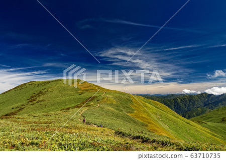 View of Mt.Ushigatake in early fall 63710735