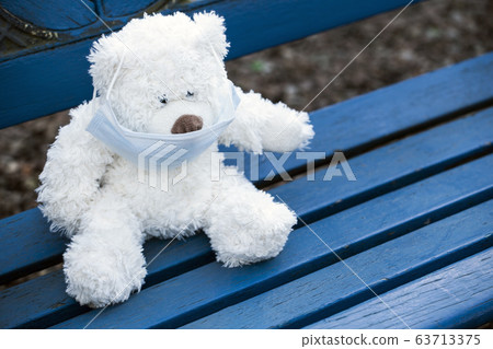 image of bear mask bench  63713375