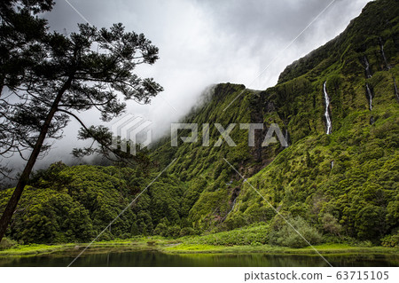 Poco da ribeira do ferreiro, Flores, Azores, 63715105