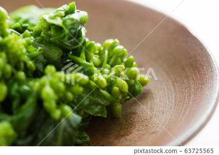 Spring vegetable nabana and sesame oil Spring vegetable nabana and sesame oil 63725565