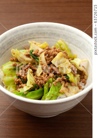 Meat miso cabbage bowl Meat miso cabbage bowl 63726715