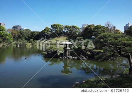 清澄花園：春日花燈和富士山 63726753