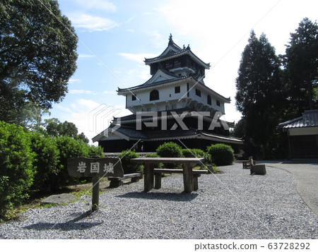 Iwakuni Castle 63728292