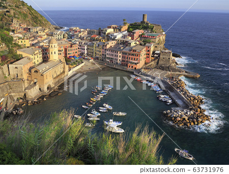 Aerial view of Vernazza vilagge and Mediterranean coast, Cinque Terre, Italy Aerial view of Vernazza vilagge and Mediterranean coast, Cinque Terre, Italy 63731976