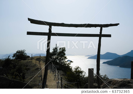 Kose Ishizuchi Shrine Torii and the sea 63732365