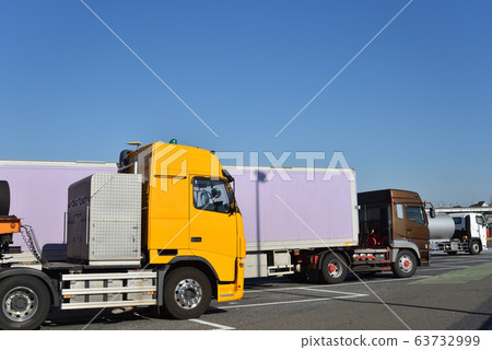 Logistics truck Logistics truck 63732999