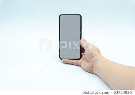 使用白色背景操作智能手機 使用白色背景操作智能手機 63733920