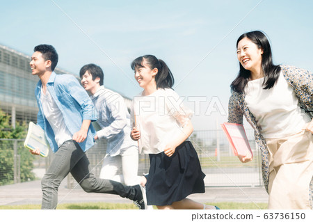 一個學生 63736150