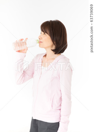 高級女子飲用水 高級女子飲用水 63739069