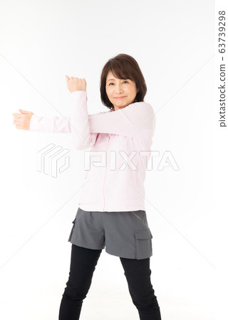Senior woman stretching 63739298