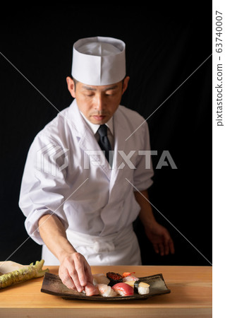 在董事會面前拿著袋子 在董事會面前拿著袋子 63740007