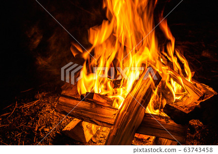 篝火營 63743458