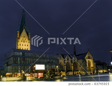 Catholic Paderborn Cathedral, 13th century. 93 m high. Catholic Paderborn Cathedral, 13th century. 93 m high. 63745915