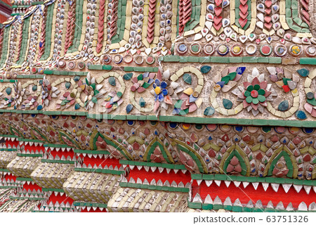 Detail of decorative ceramic work - Grand Palace - Detail of decorative ceramic work - Grand Palace - 63751326